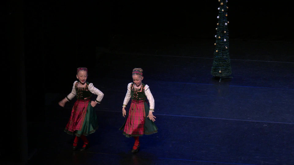 Global Dance Duets Junior - 1